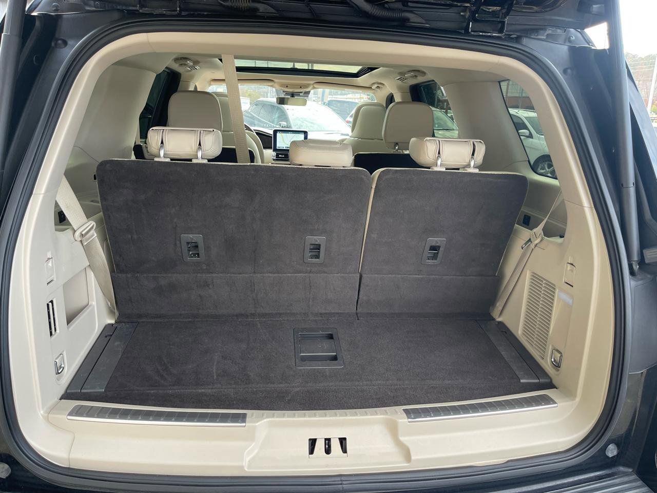 Used 2021 Lincoln Navigator Reserve RWD image 23