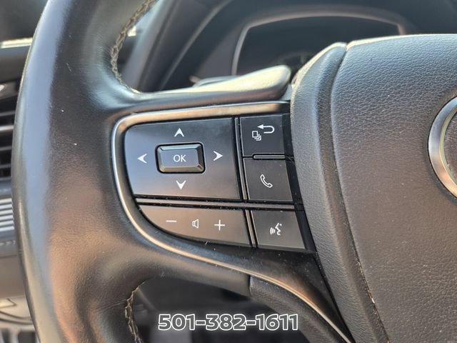Used 2021 Lexus LS 500 w/ Accessory Package (Z2) RWD image 24