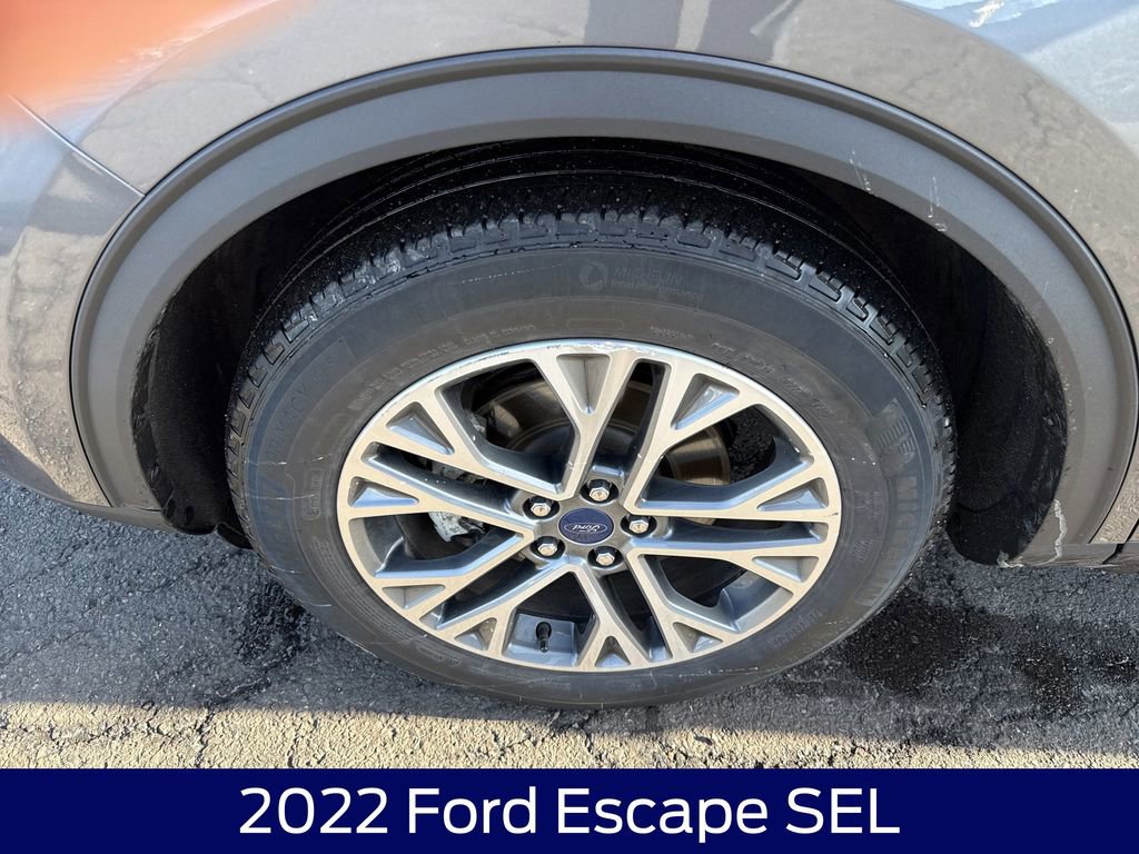 Used 2022 Ford Escape SEL AWD/4WD image 11