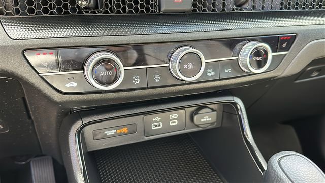Used 2023 Honda CR-V EX image 18