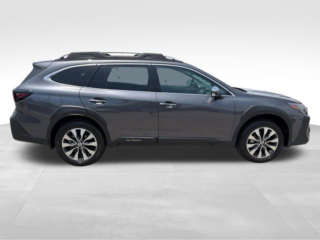 Certified 2025 Subaru Outback Touring AWD/4WD image 8