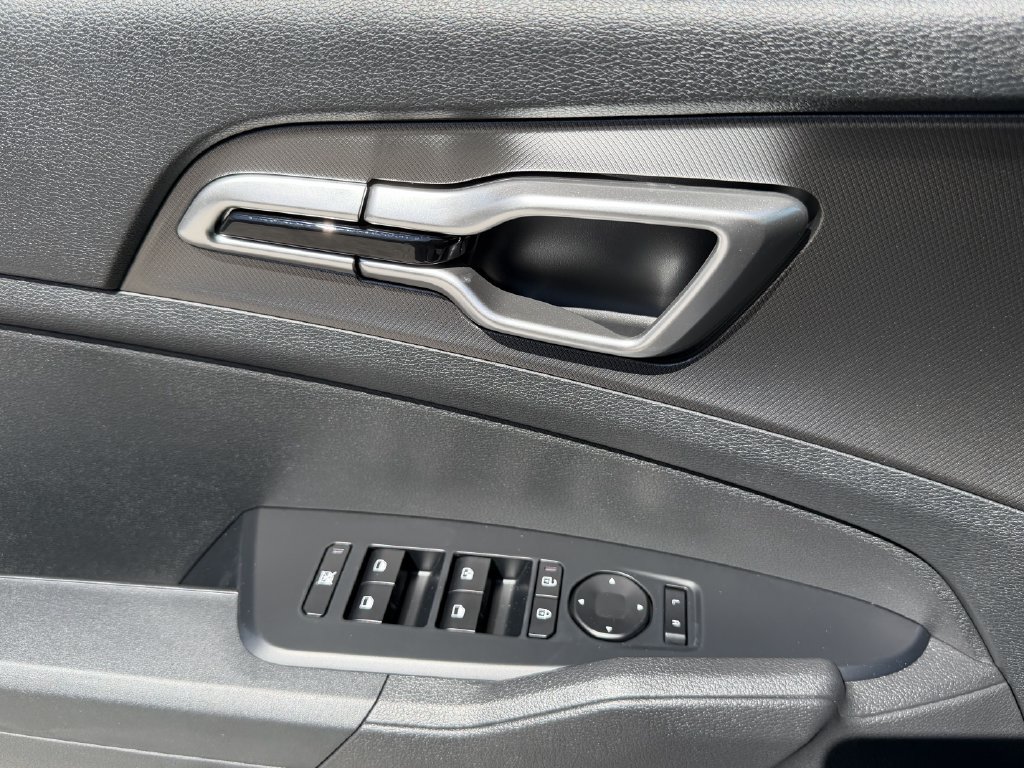 New 2027 Kia Sportage LX FWD image 19