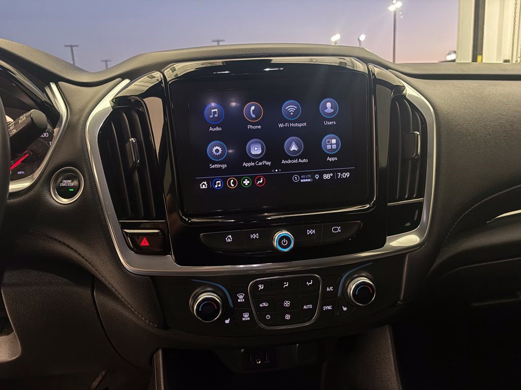 Used 2022 Chevrolet Traverse LT FWD image 6
