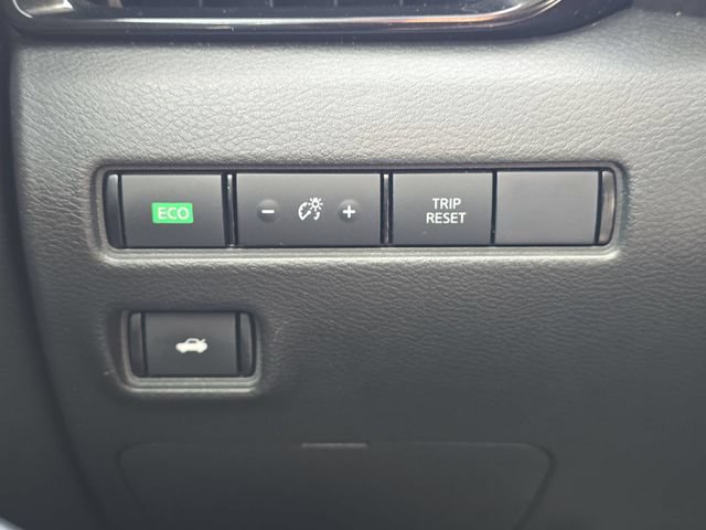 Used 2021 Nissan Sentra SV FWD image 23