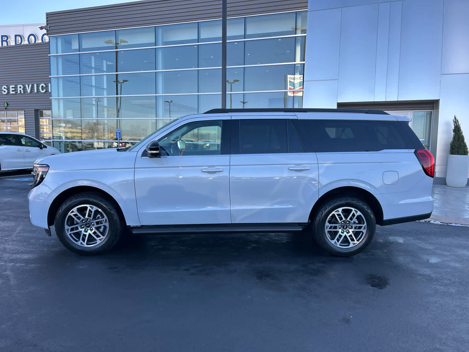 New 2026 Ford Expedition Max Active AWD/4WD image 13