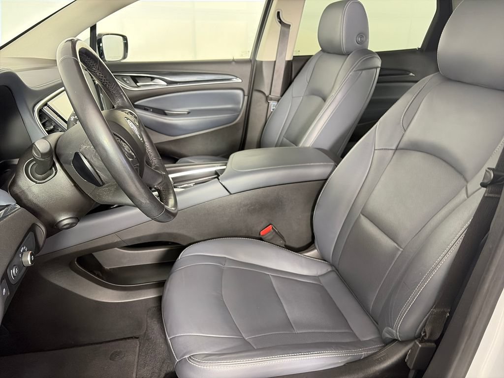 Used 2021 Buick Enclave Premium w/ Sun and Sites Package FWD image 11