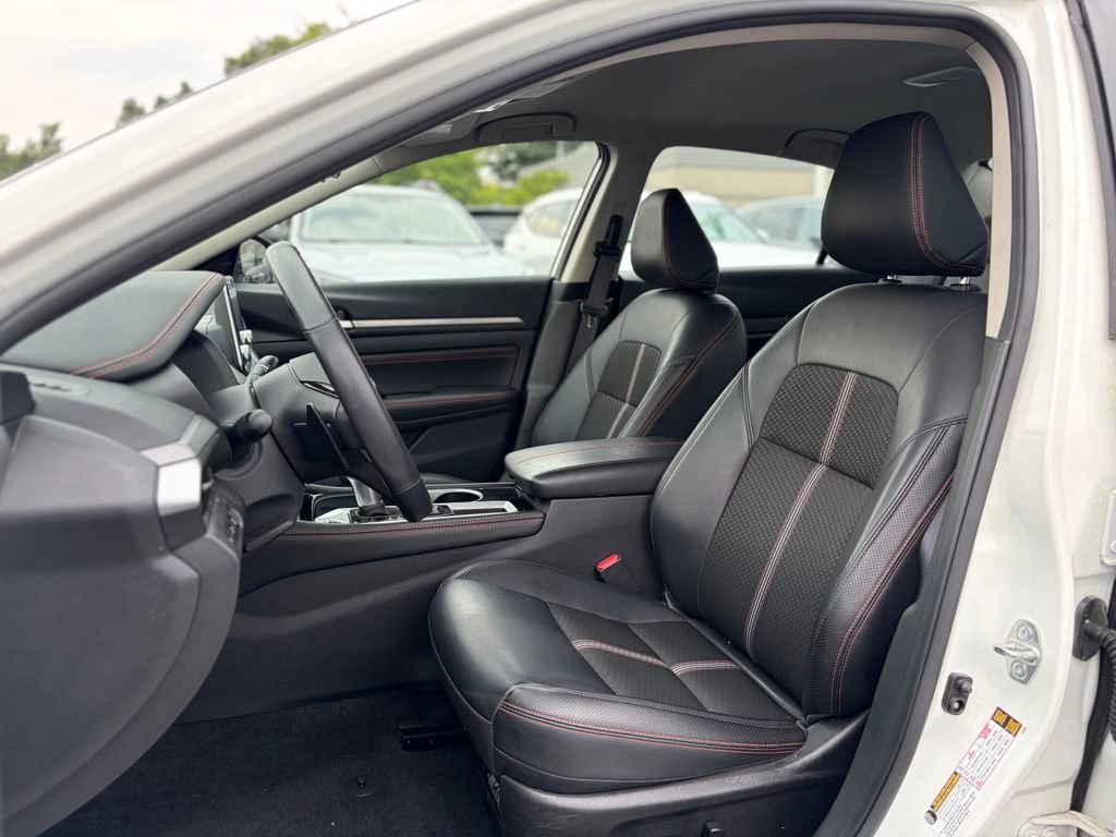 Used 2023 Nissan Altima 2.5 SR FWD image 18