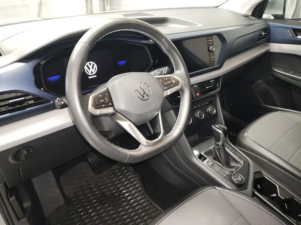 Used 2022 Volkswagen Taos SE image 24