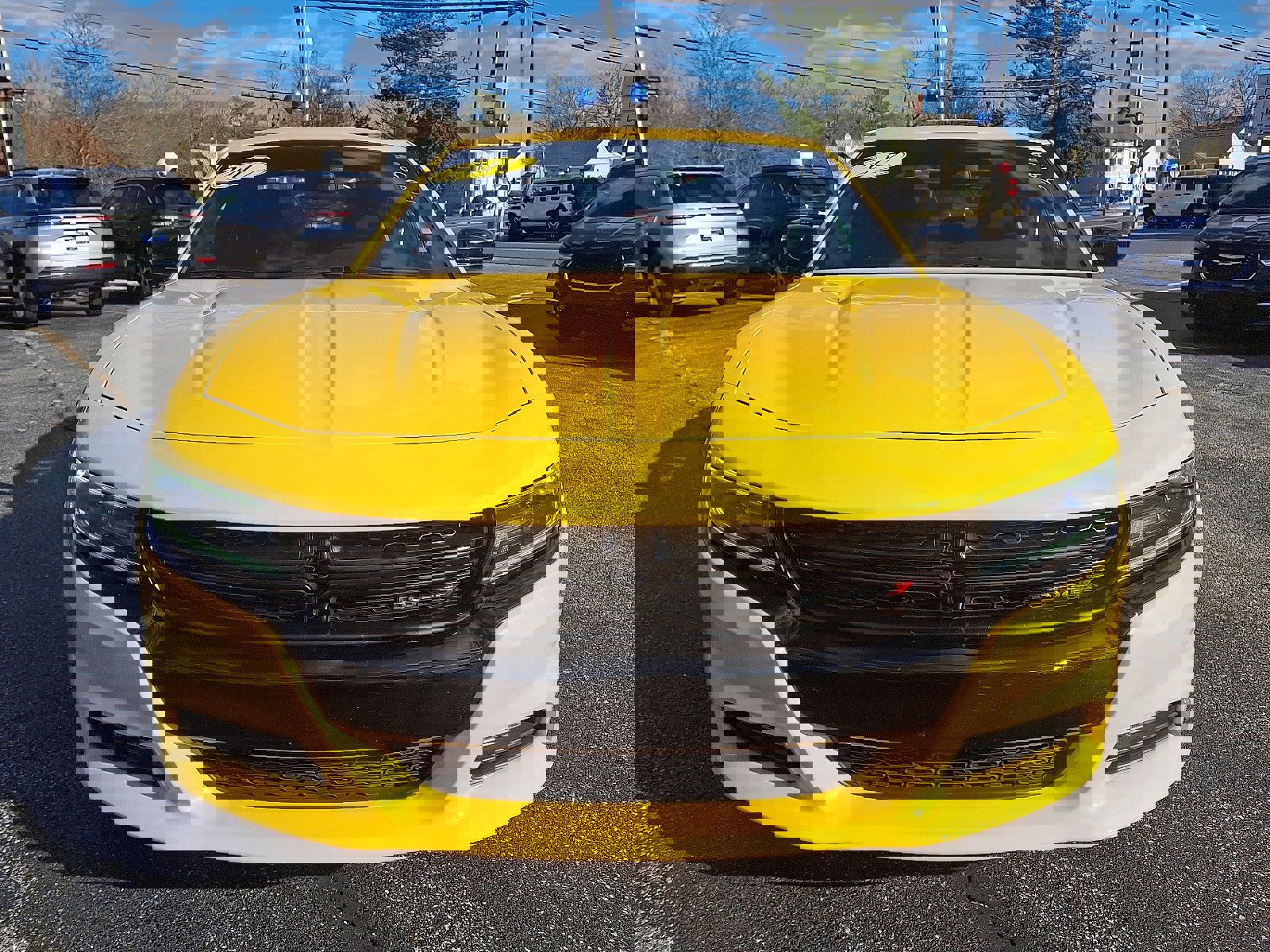 Used 2017 Dodge Charger SXT w/ Blacktop Package image 2