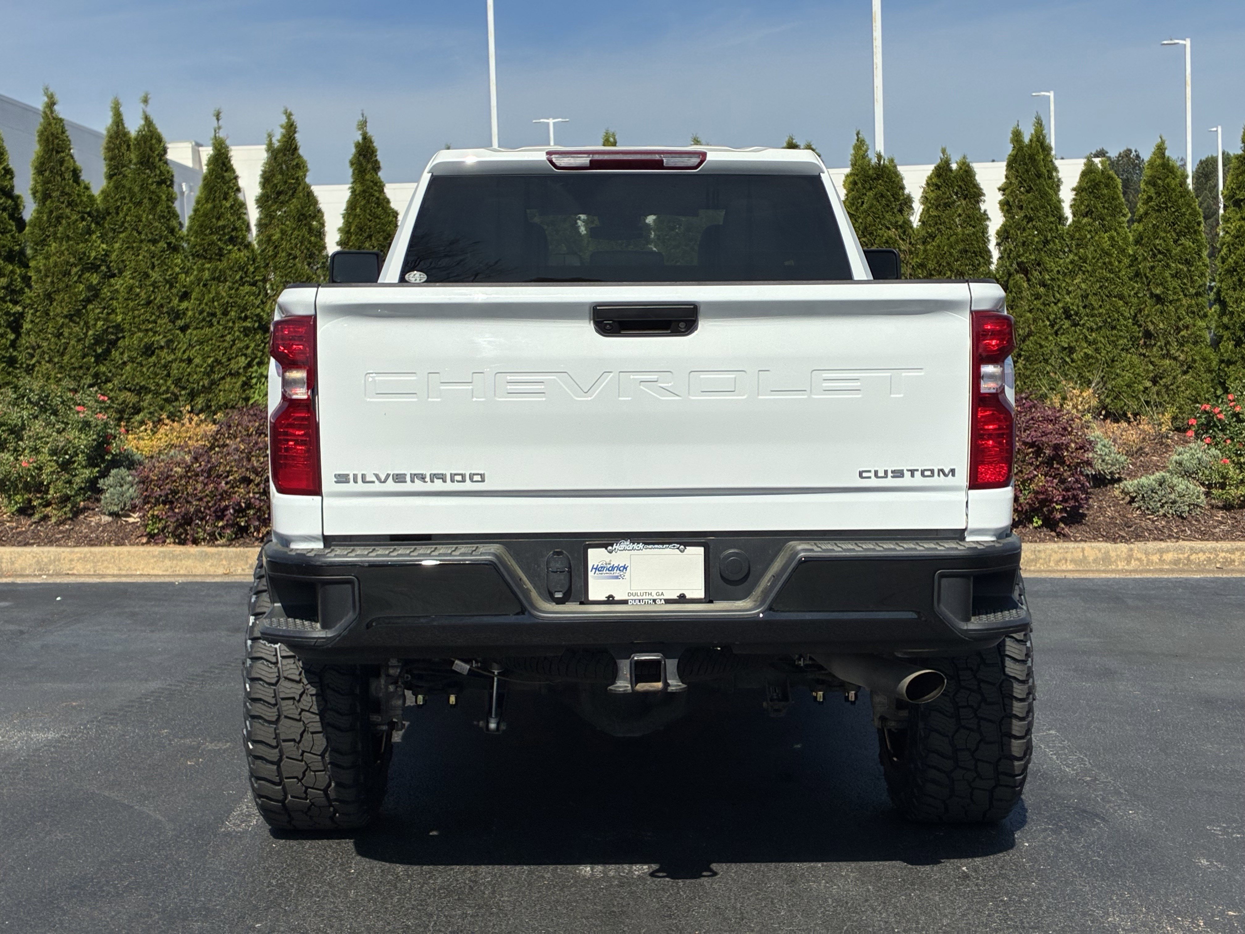 Used 2025 Chevrolet Silverado 2500 Custom AWD/4WD image 9