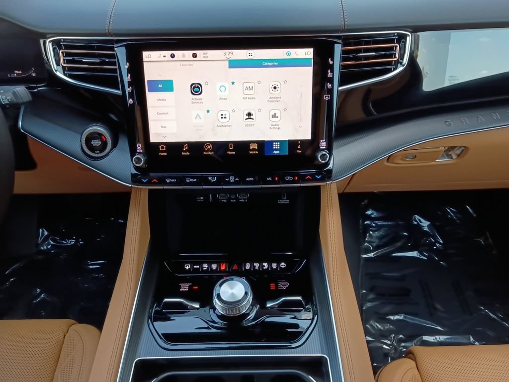 New 2026 Jeep Grand Wagoneer Summit AWD/4WD image 8