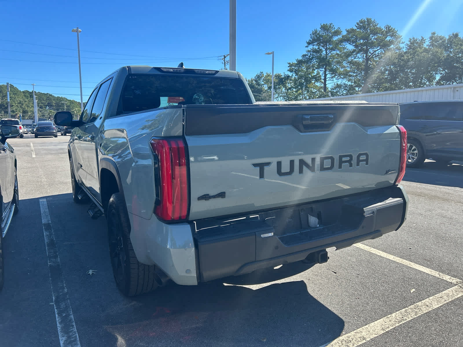 Used 2024 Toyota Tundra SR5 w/ SR5 Premium Package AWD/4WD image 2