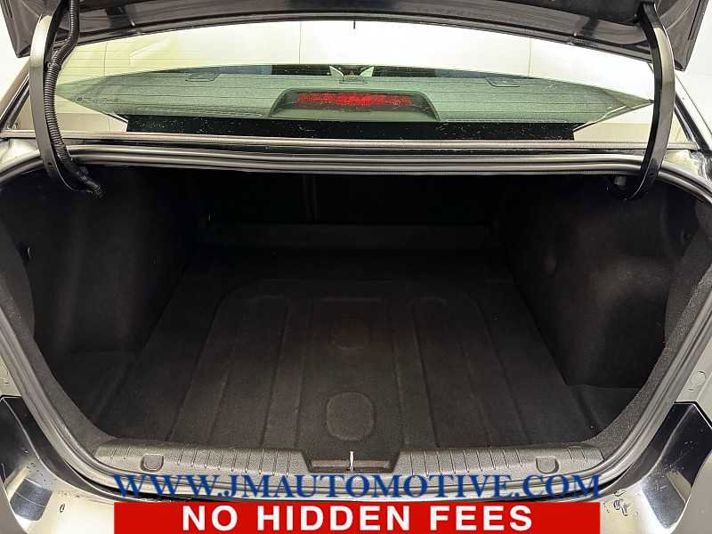 Used 2016 Chevrolet Cruze LT image 16