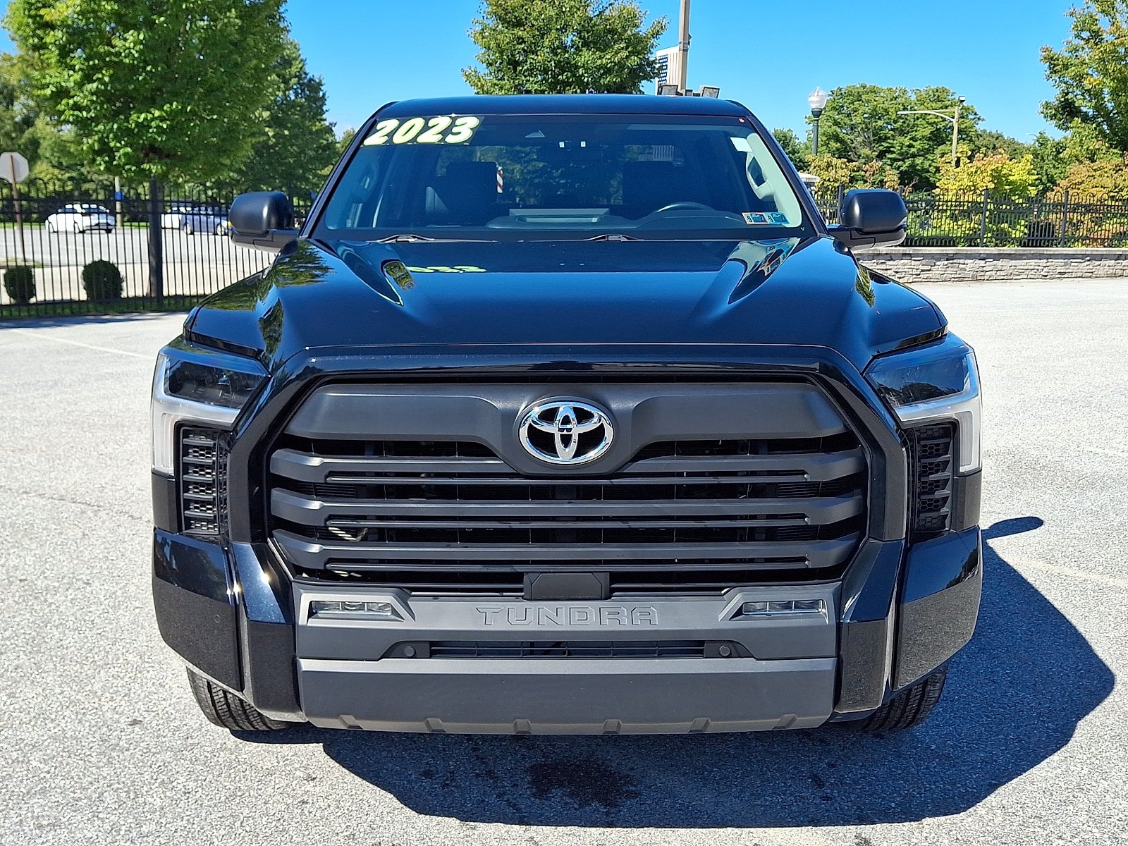 Used 2023 Toyota Tundra SR5 w/ SR5 Premium Package AWD/4WD image 2