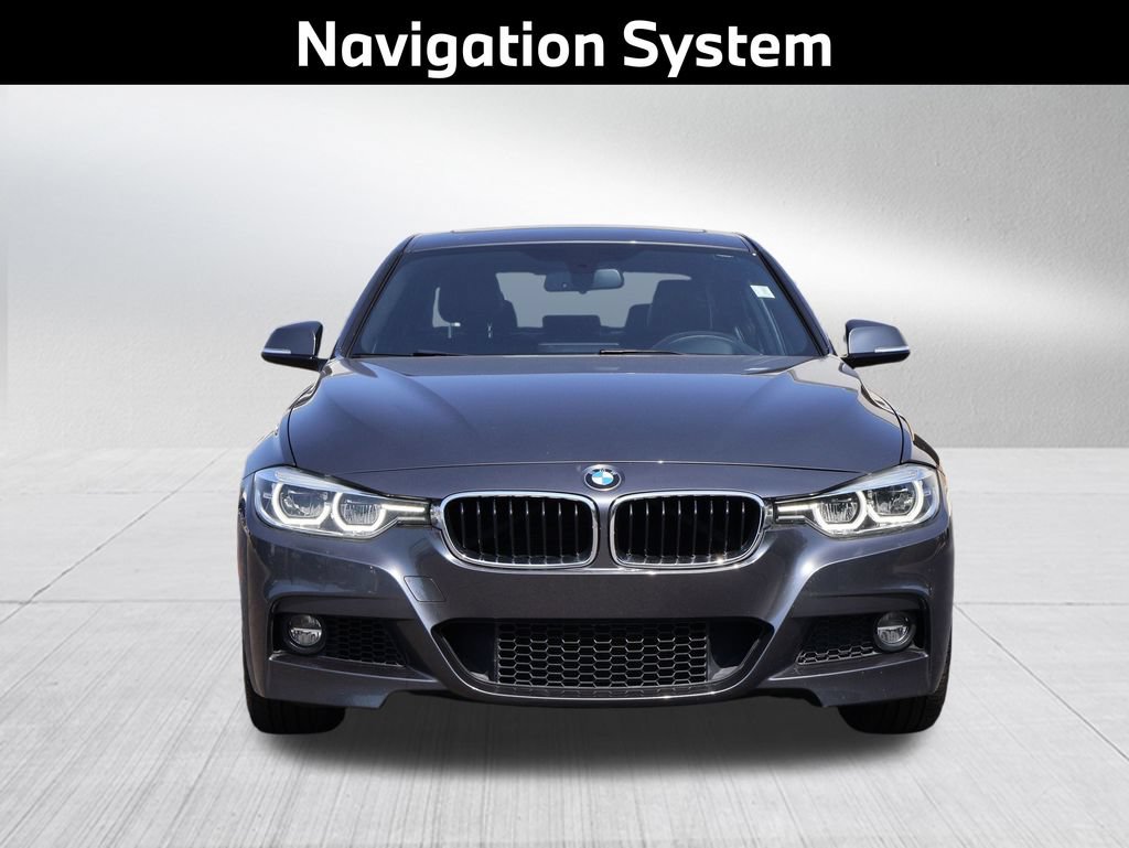 Used 2018 BMW 340i xDrive Sedan w/ Premium Package AWD/4WD image 3
