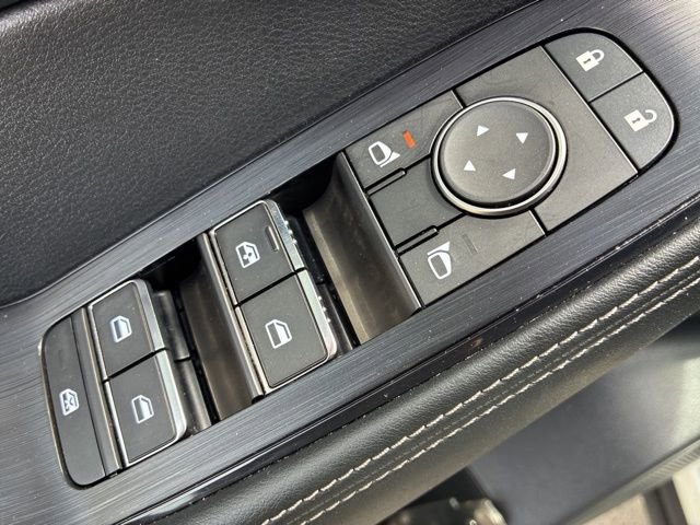 Used 2023 Nissan Rogue Platinum w/ Platinum Premium Package AWD/4WD image 16