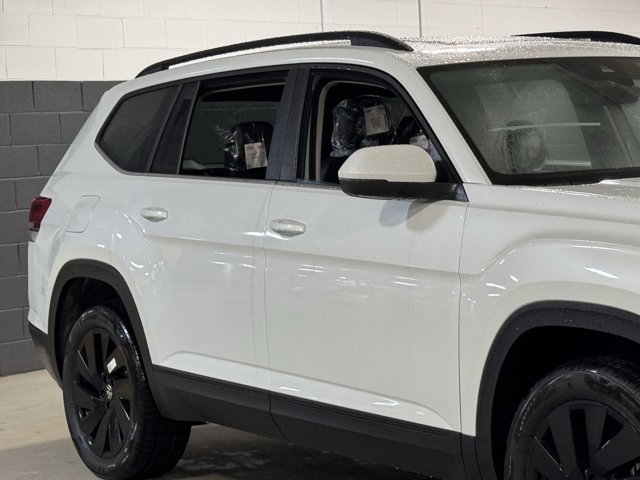 New 2026 Volkswagen Atlas SE image 4