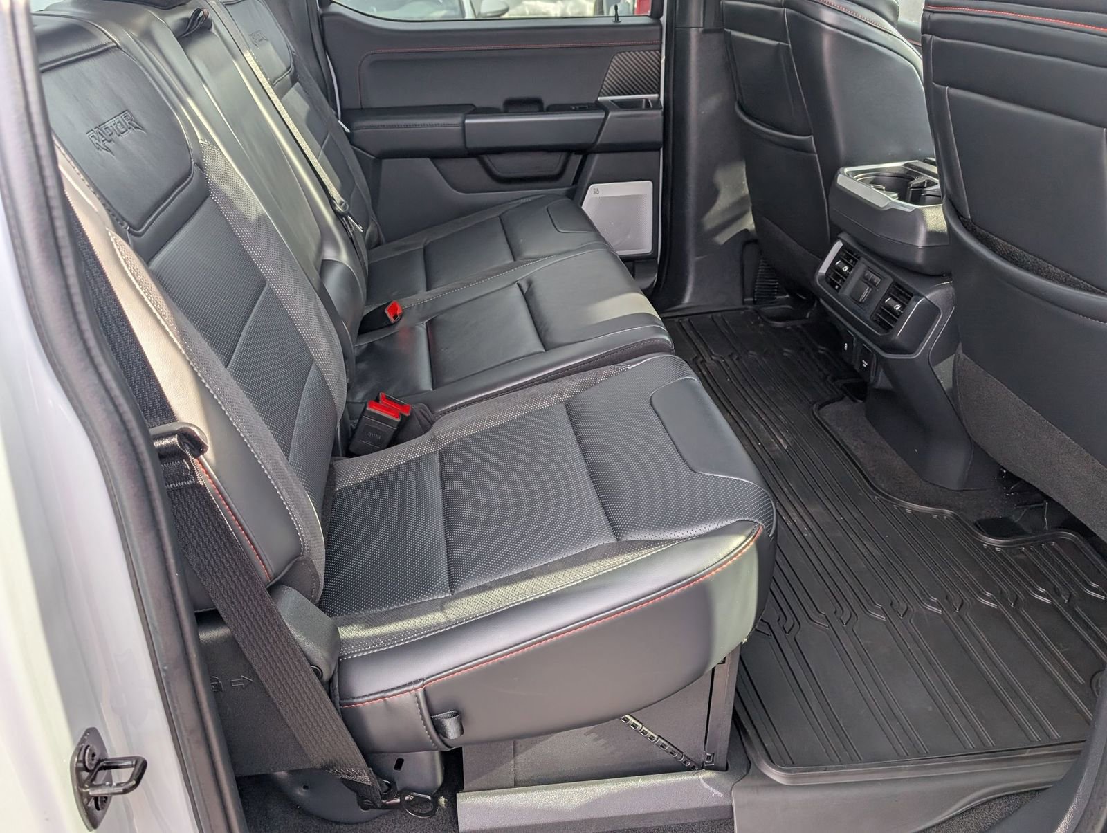 Used 2025 Ford F150 Raptor image 25