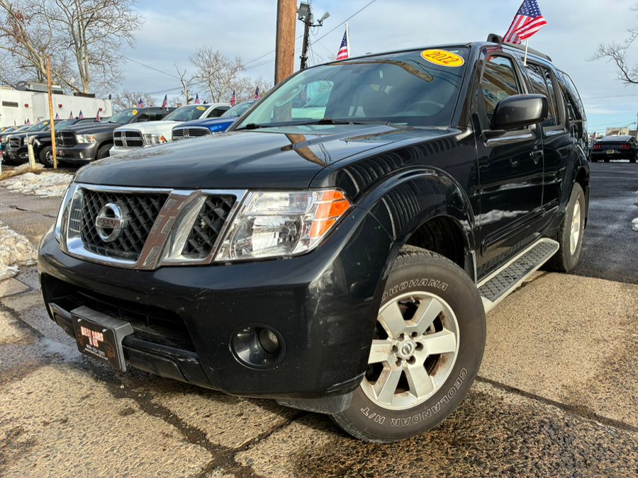 Used 2012 Nissan Pathfinder SV AWD/4WD image 1