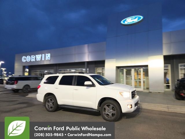 Used 2011 Toyota Sequoia SR5 w/ Sport Appearance Pkg image 3