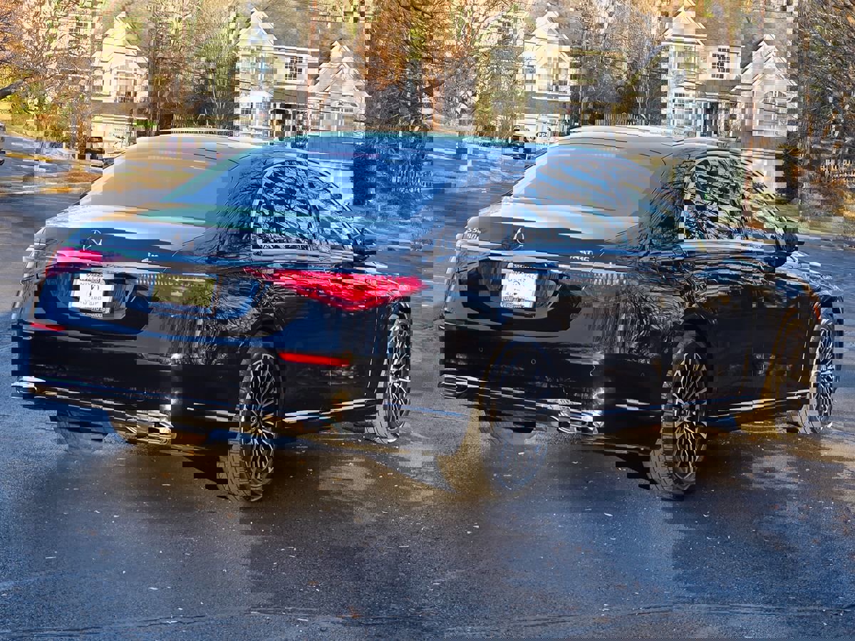 Used 2023 Mercedes-Benz S 580e 4MATIC Sedan w/ Warmth & Comfort Package image 6