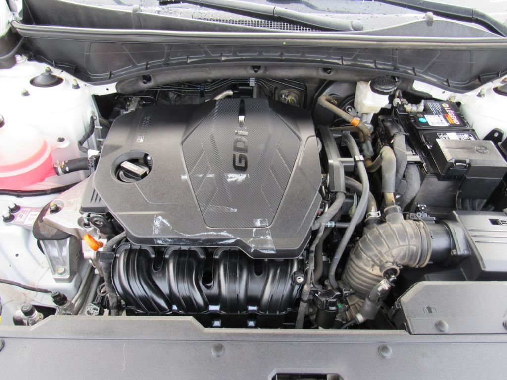 Certified 2022 Hyundai Tucson Limited FWD image 12
