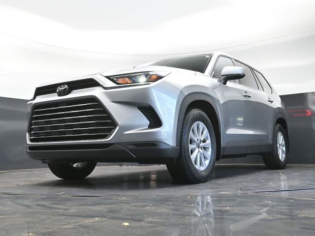 Used 2025 Toyota Grand Highlander FWD image 40