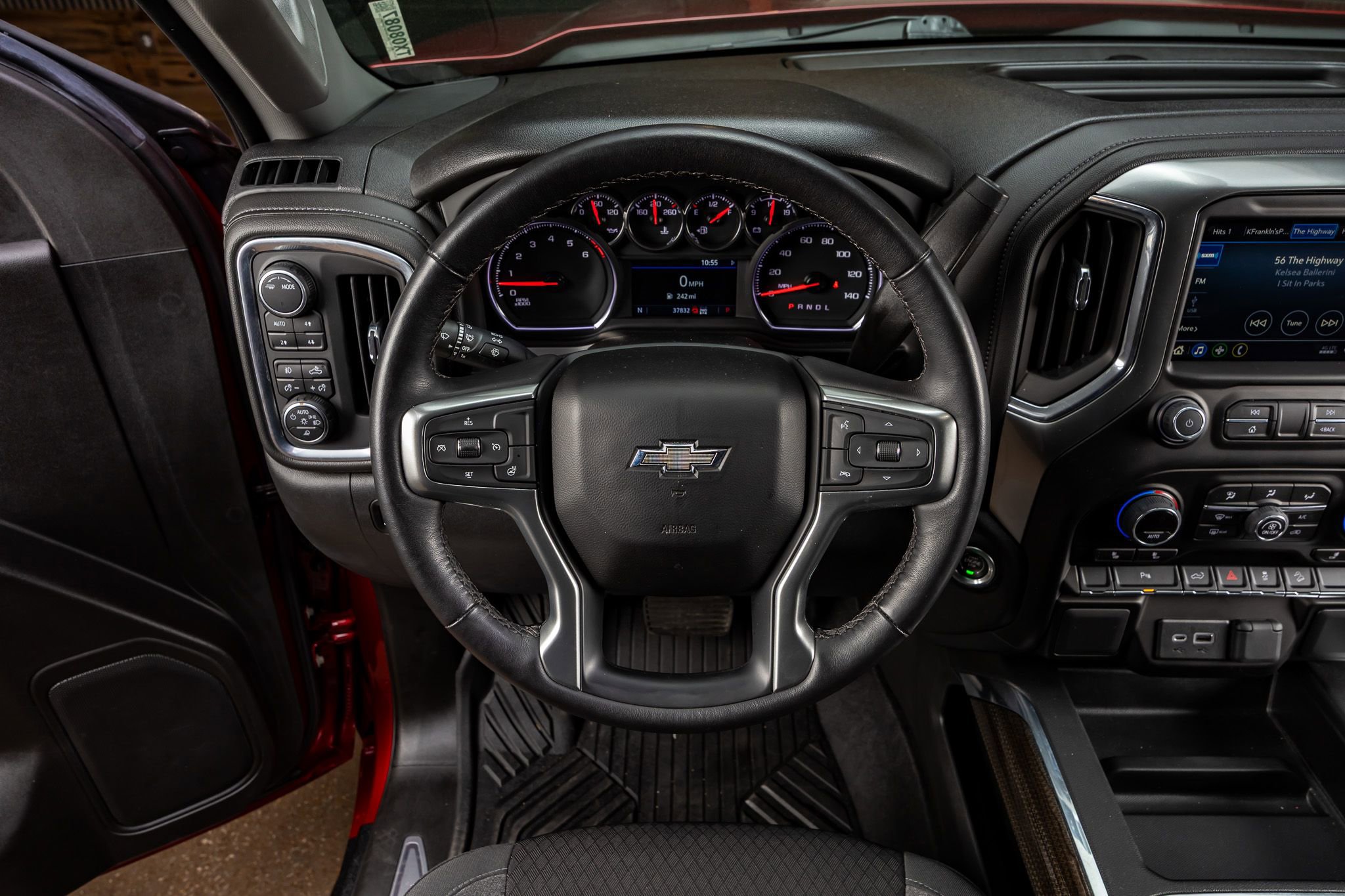 Used 2022 Chevrolet Silverado 1500 LT Trail Boss w/ Safety Package image 19