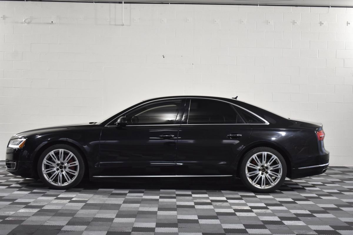 Used 2015 Audi A8 4.0T w/ Premium Package image 2