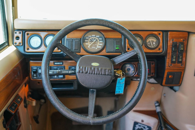 Used 1995 HUMMER H1 4-Door Wagon image 23