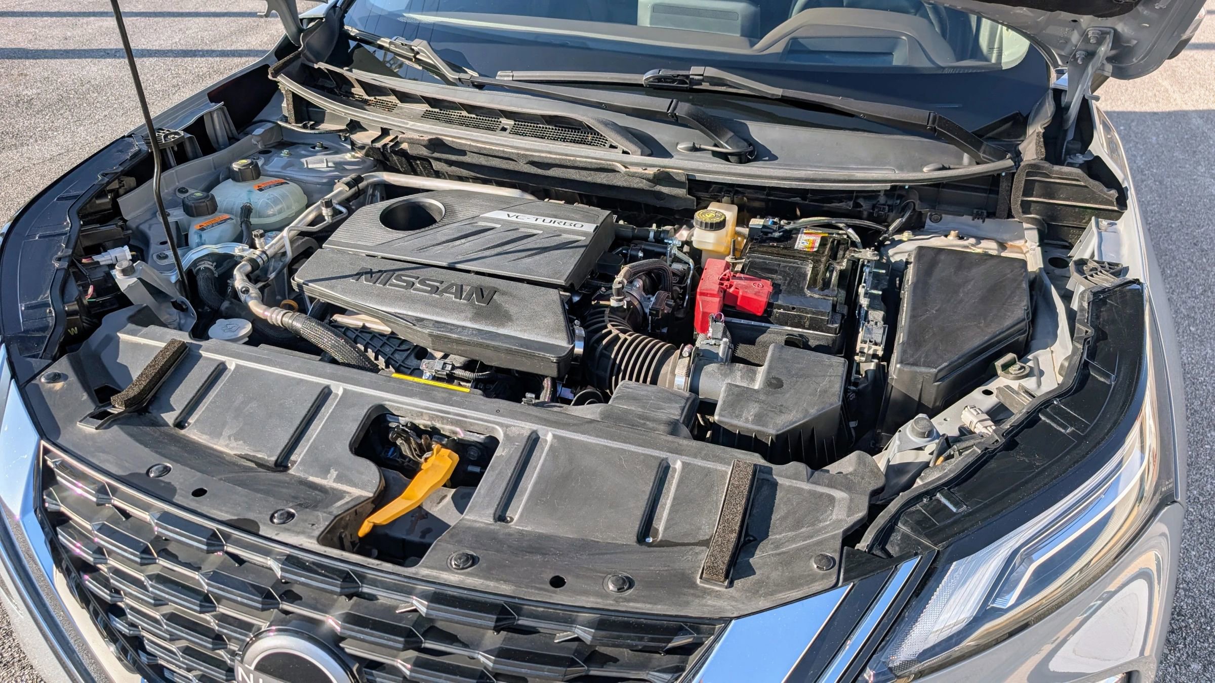 Used 2022 Nissan Rogue Platinum w/ Head-Up Display Package image 11