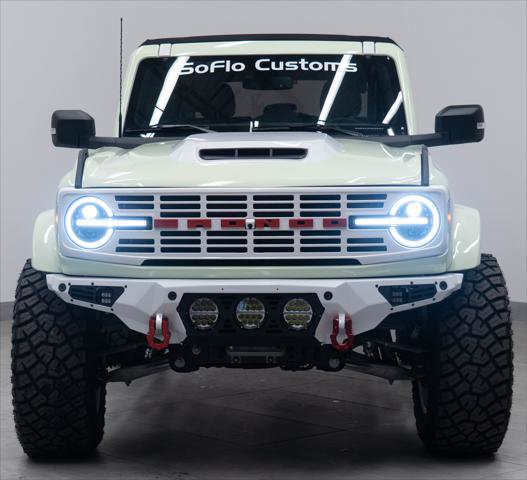 Used 2025 Ford Bronco Badlands AWD/4WD image 14