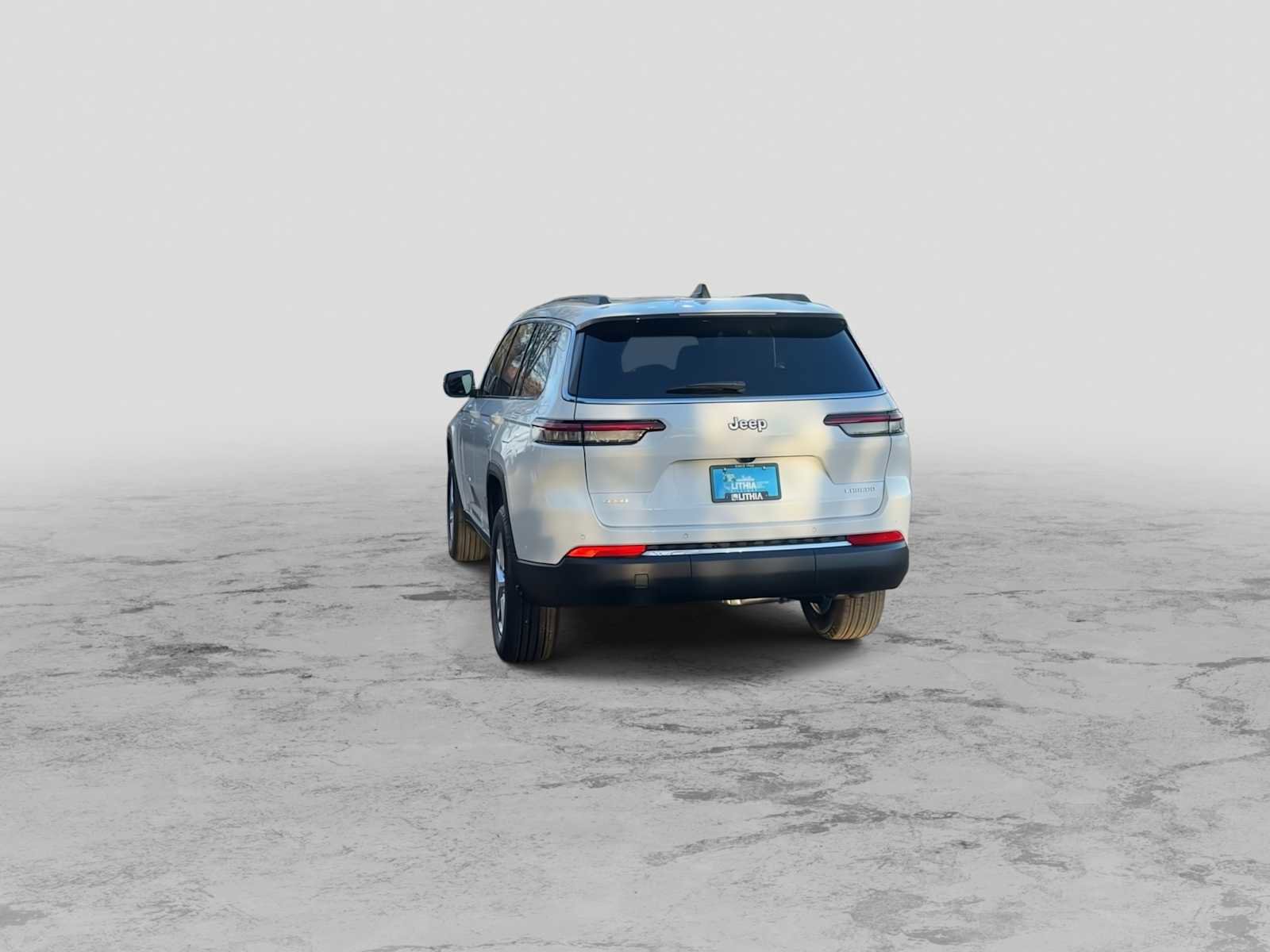 New 2025 Jeep Grand Cherokee L Laredo w/ Luxury Tech Group I image 7