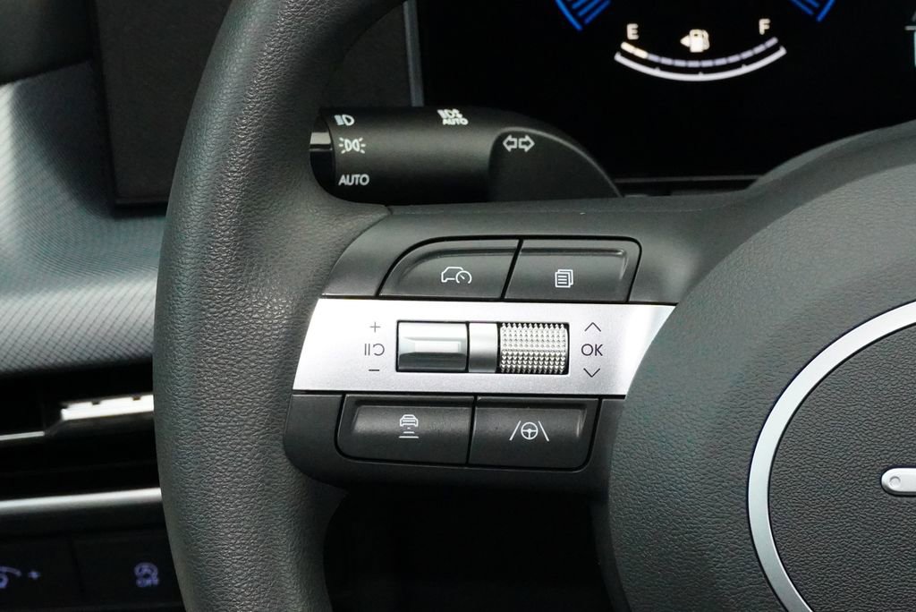 Used 2025 Hyundai Sonata SE image 17