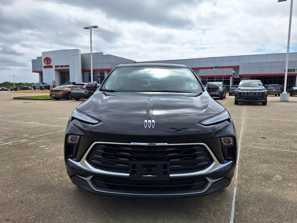 Used 2025 Buick Encore GX Preferred image 2