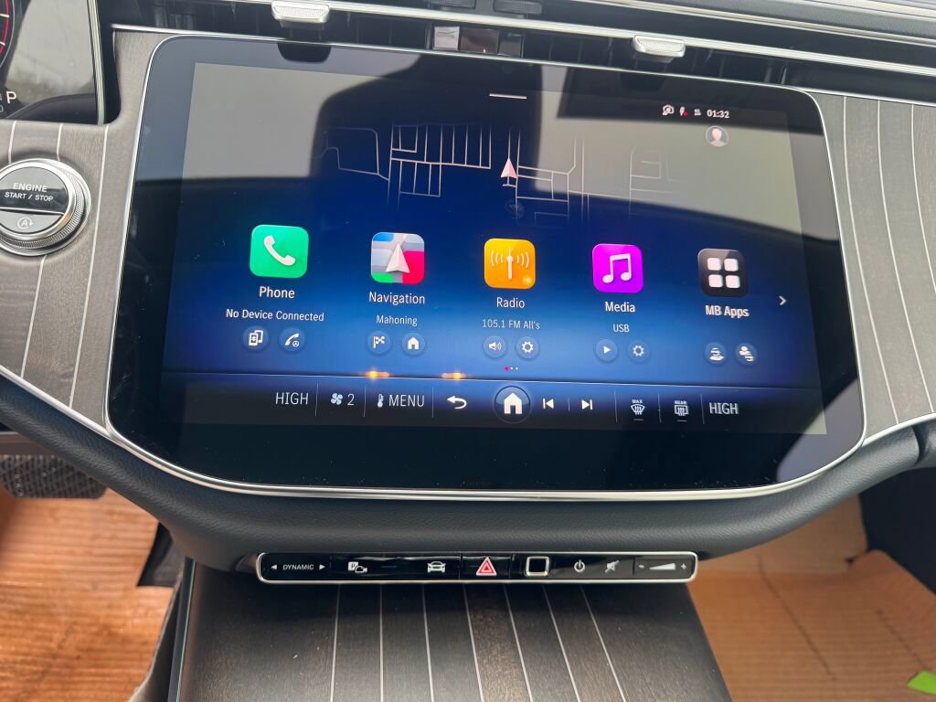 New 2026 Mercedes-Benz E 350 4MATIC Sedan image 11