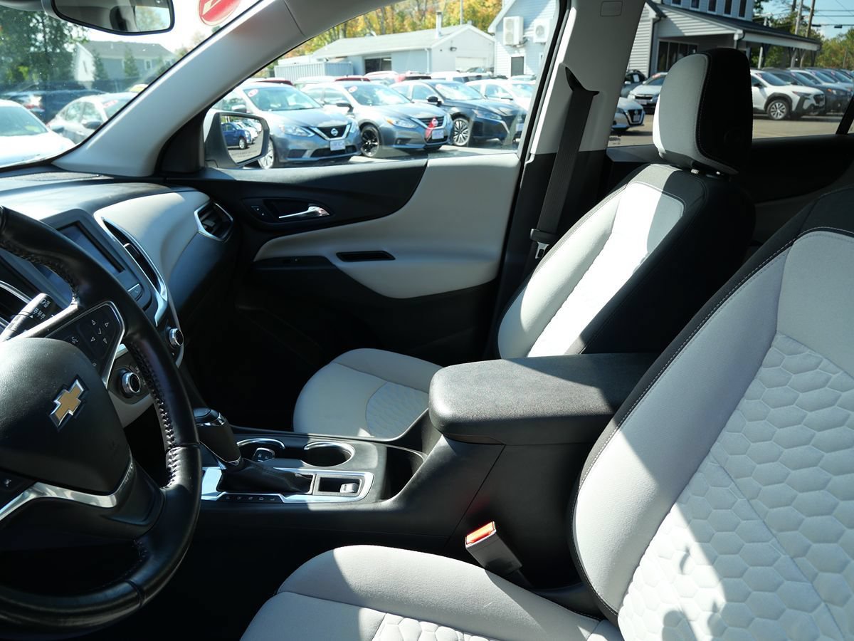Used 2021 Chevrolet Equinox LT AWD/4WD image 11