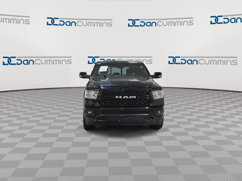Used 2022 RAM 1500 Big Horn AWD/4WD image 3