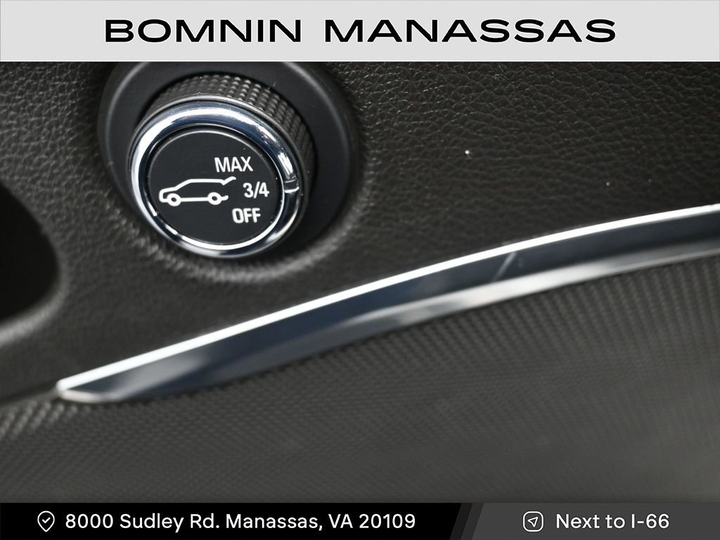 Used 2023 Buick Enclave Essence FWD image 19