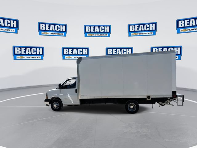 New 2026 Chevrolet Express 4500 w/ Power Convenience Package RWD image 5