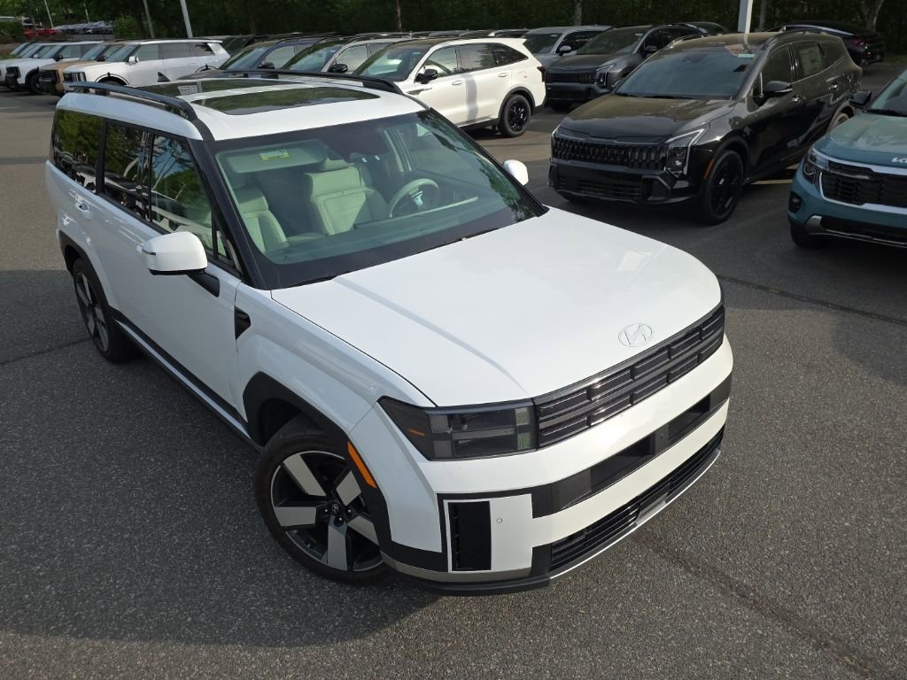 Used 2024 Hyundai Santa Fe Limited image 5