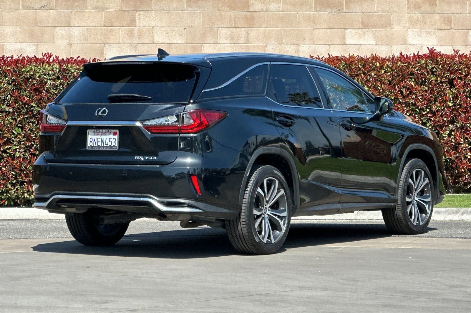 Used 2020 Lexus RX 350L FWD w/ Premium Package image 4