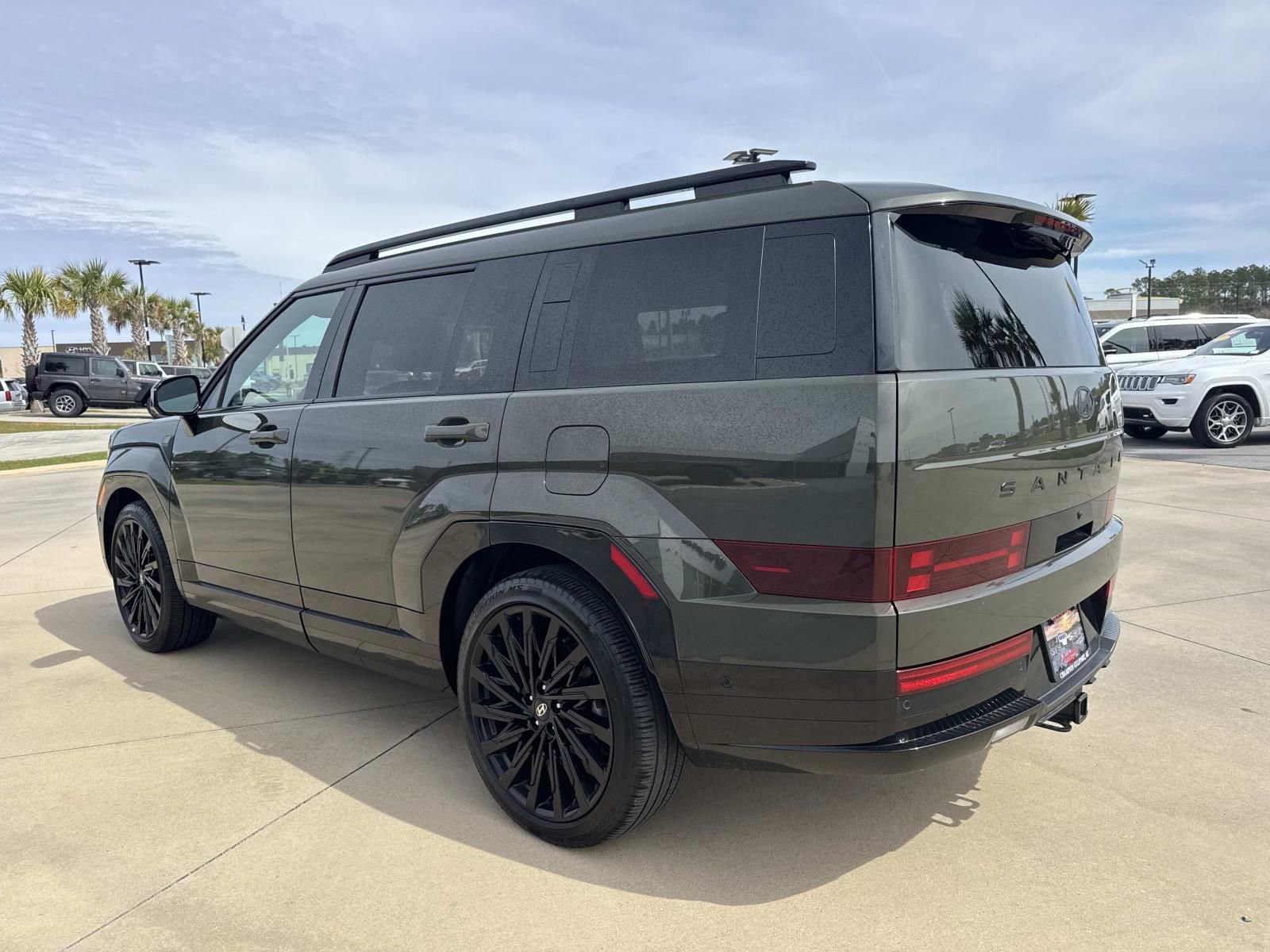 Used 2025 Hyundai Santa Fe Calligraphy image 5