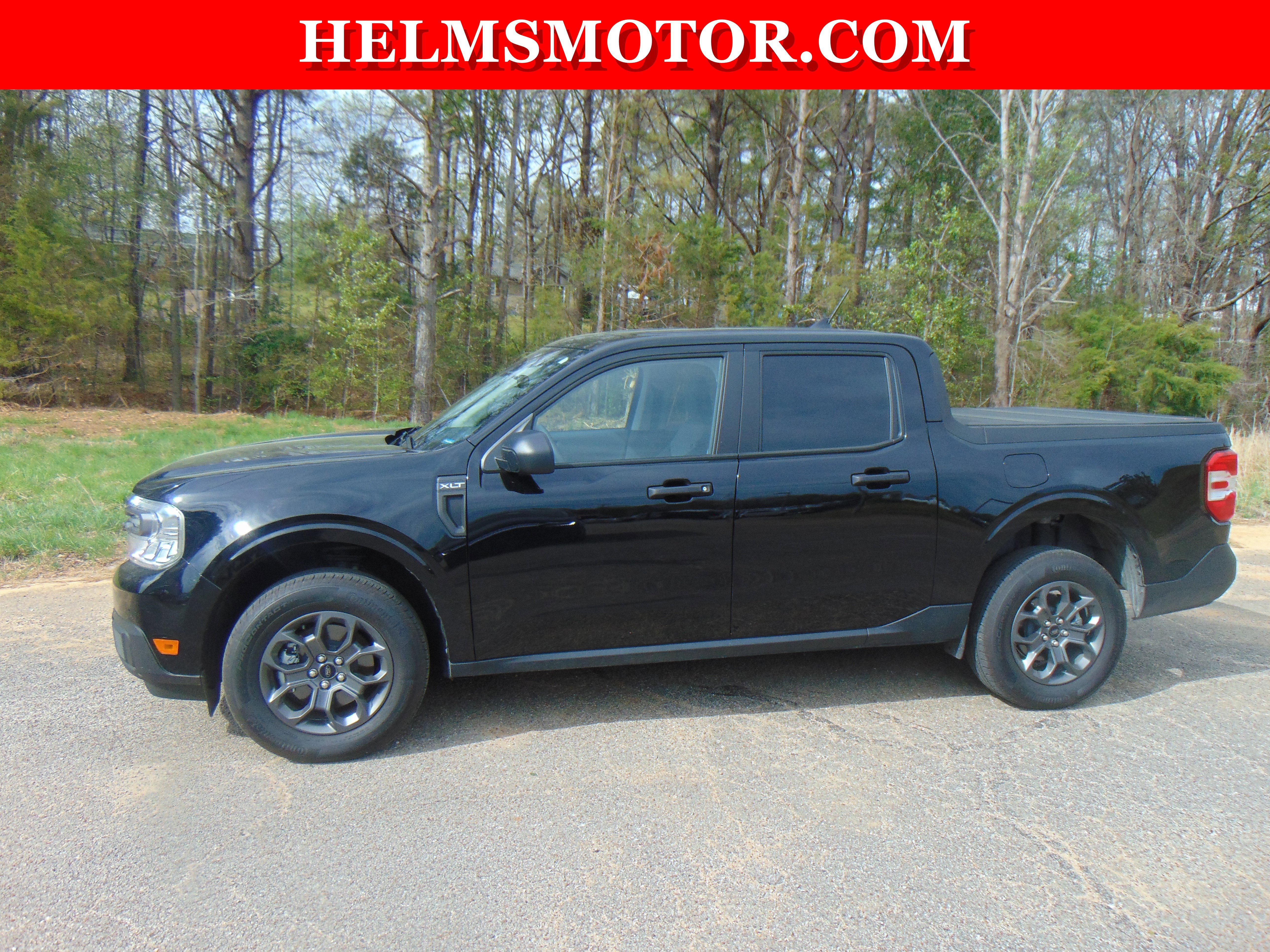 Used 2024 Ford Maverick XLT image 3