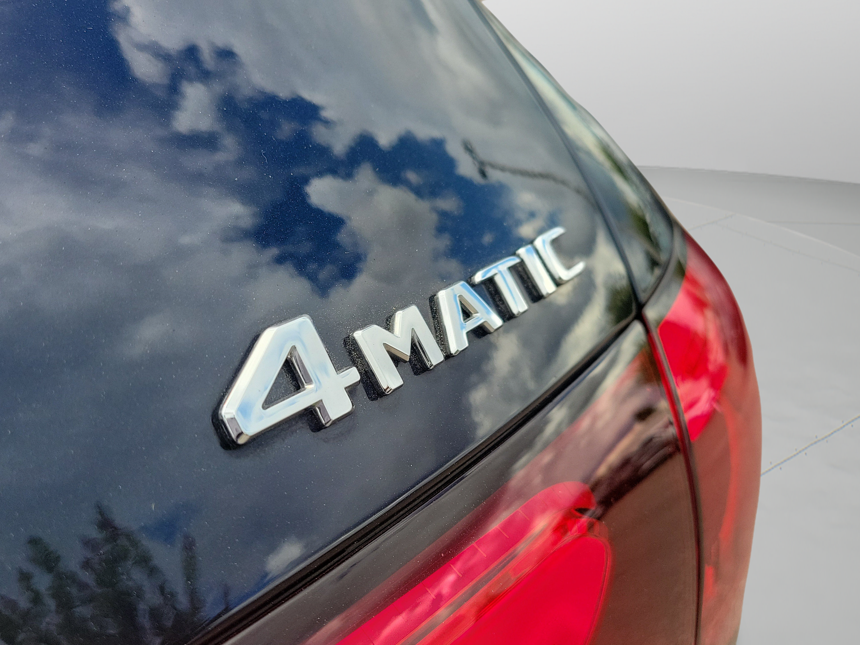Certified 2024 Mercedes-Benz GLC 300 4MATIC image 33