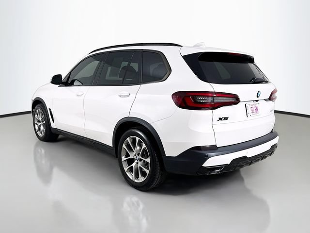 Used 2022 BMW X5 xDrive40i w/ Premium Package AWD/4WD image 5
