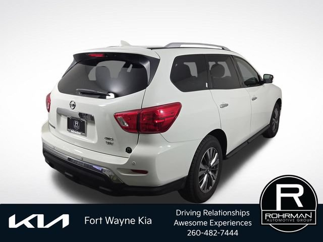 Used 2019 Nissan Pathfinder SV AWD/4WD image 6