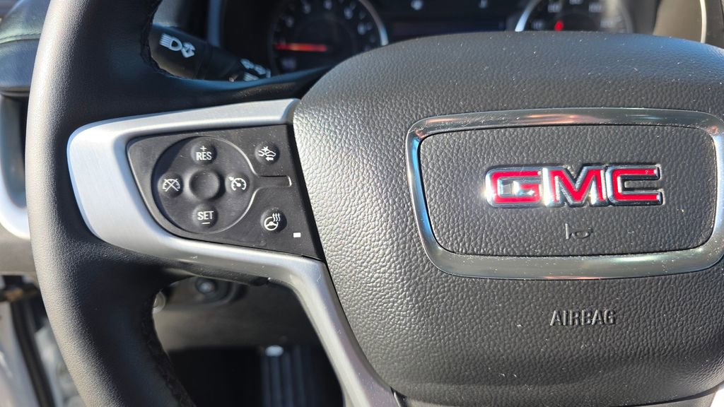 Used 2023 GMC Terrain SLT w/ LPO, Floor Liner Package image 16
