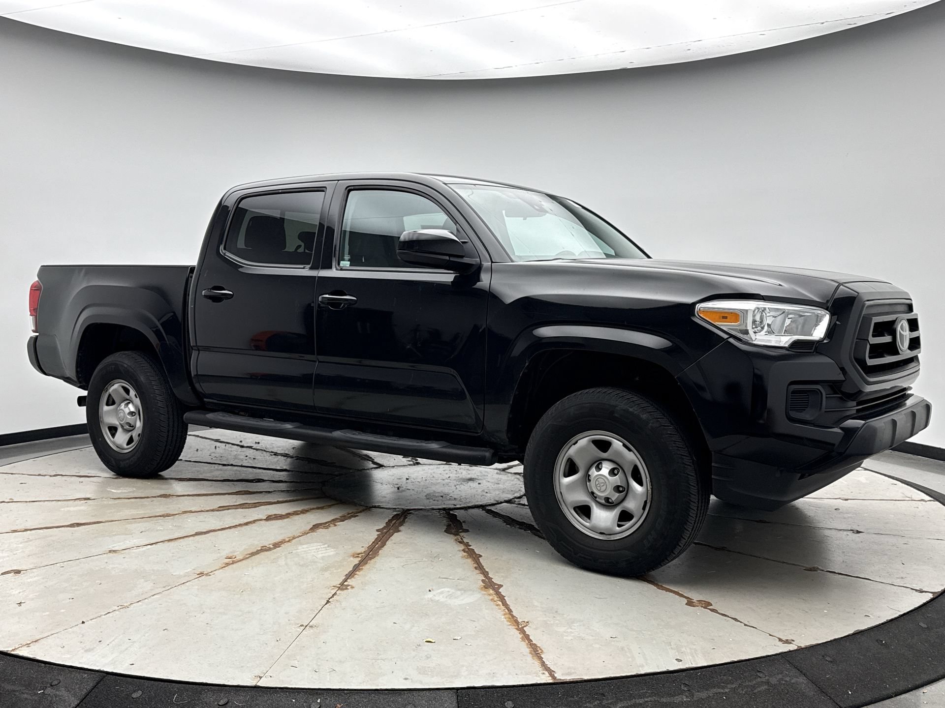 Used 2023 Toyota Tacoma SR AWD/4WD image 7