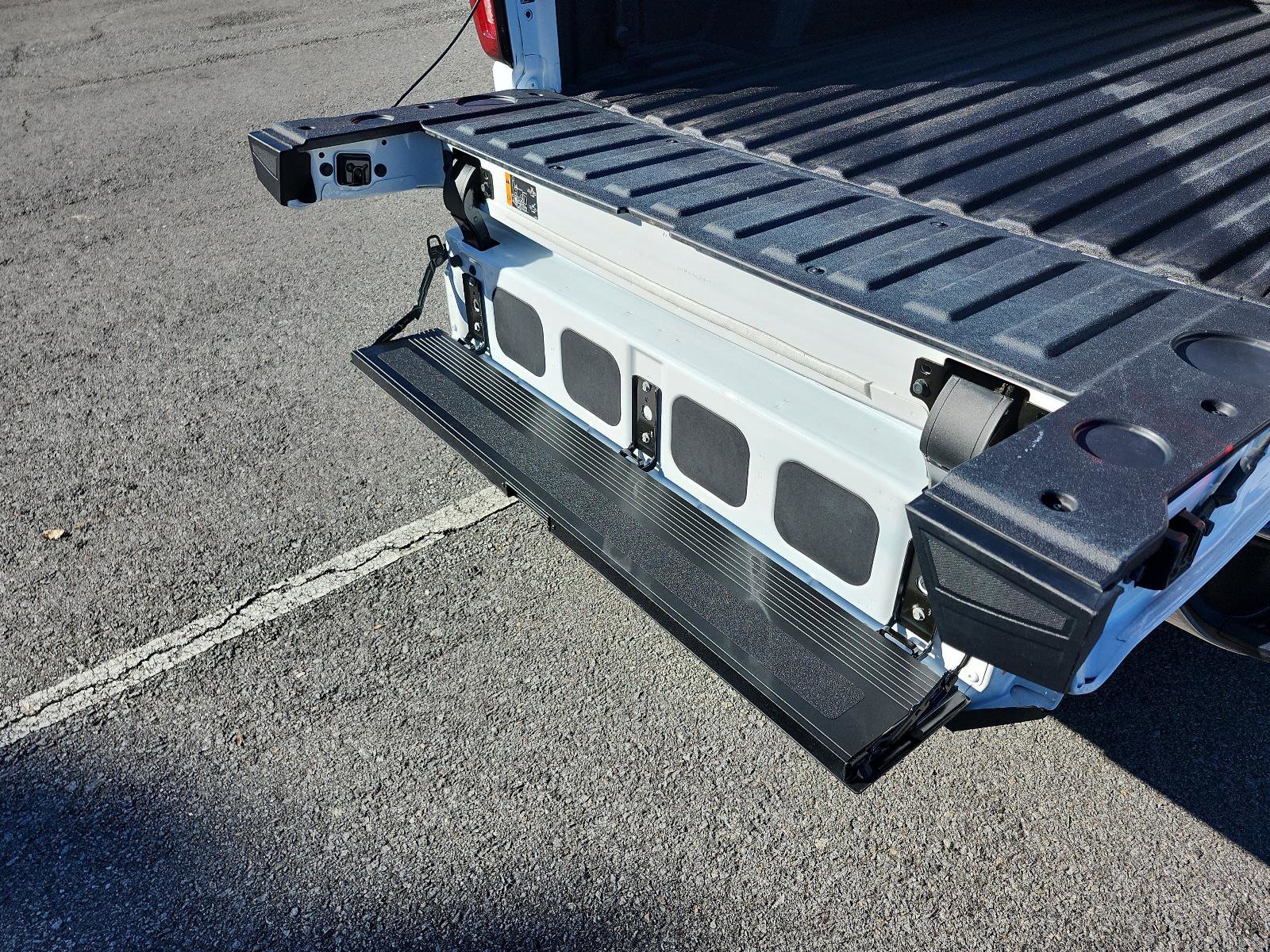 Certified 2024 GMC Sierra 1500 SLT w/ SLT Premium Plus Package image 12